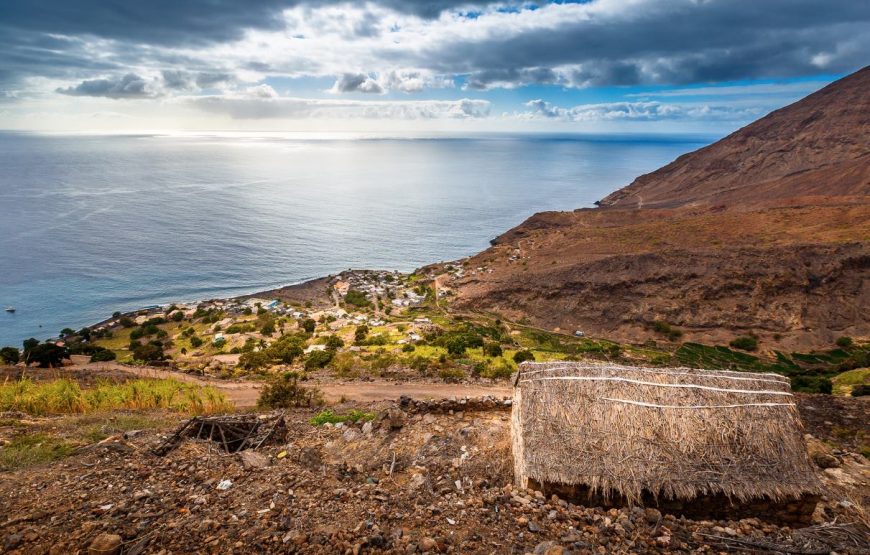 Fogo Island: day trip to the coffee plantation and natural pools