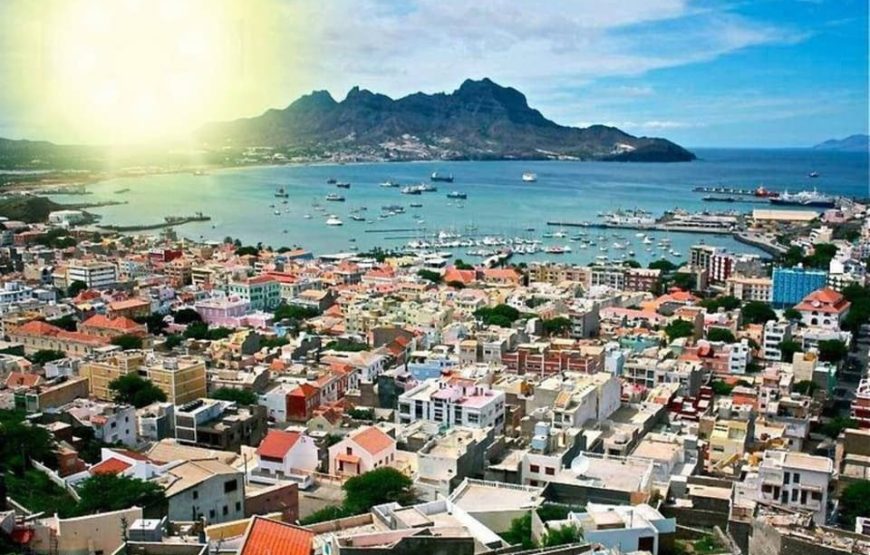 São Vicente Island: Full-Day Tour