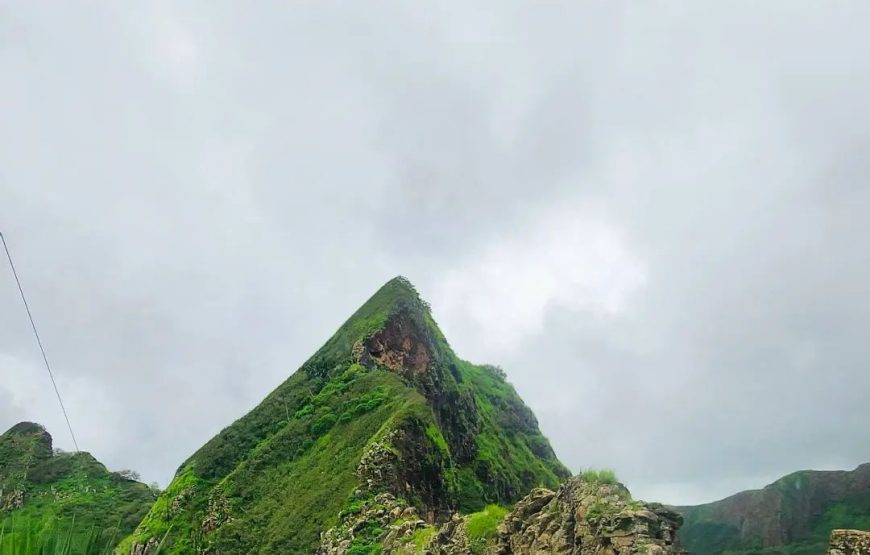 Sao Vicente island: Hike Monte Verde