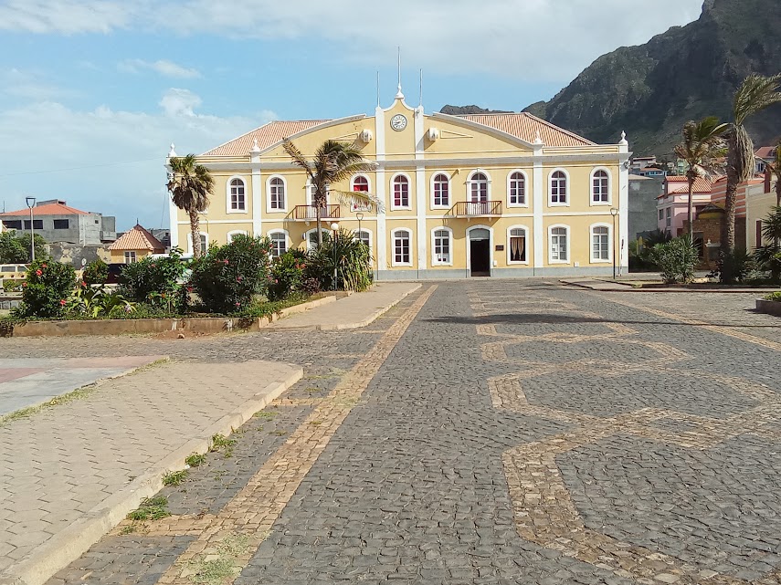 Santo Antao island: hike Ponta do Sol to Cruzinha - SodadeTour.com