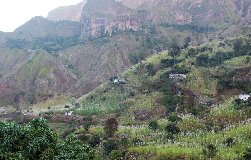 Santo Antao Island: discovering the classic trails