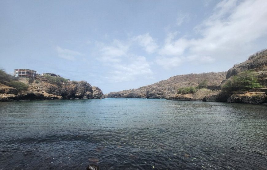 Santiago island: Discover the island in a full day