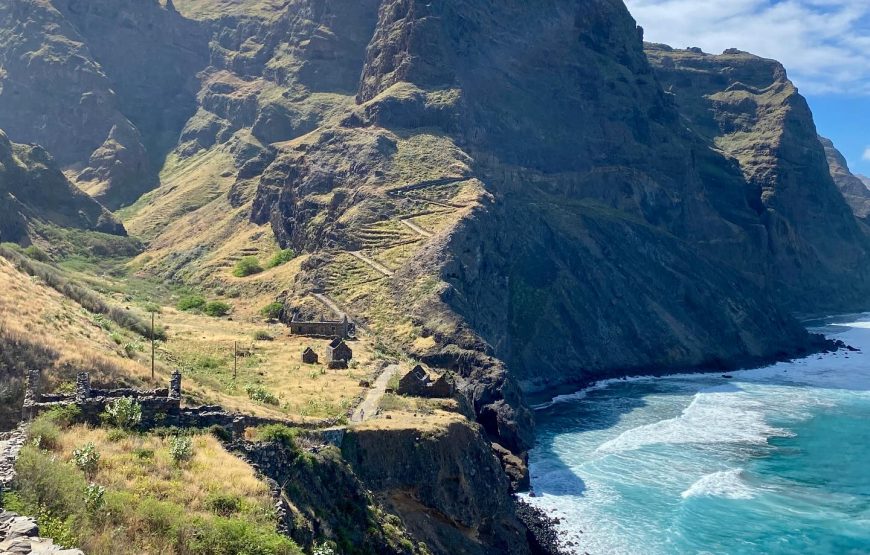 Santo Antao island: hike Ponta do Sol to Cruzinha