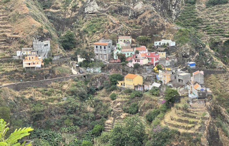 Santo Antao island: hike Ponta do Sol to Cruzinha