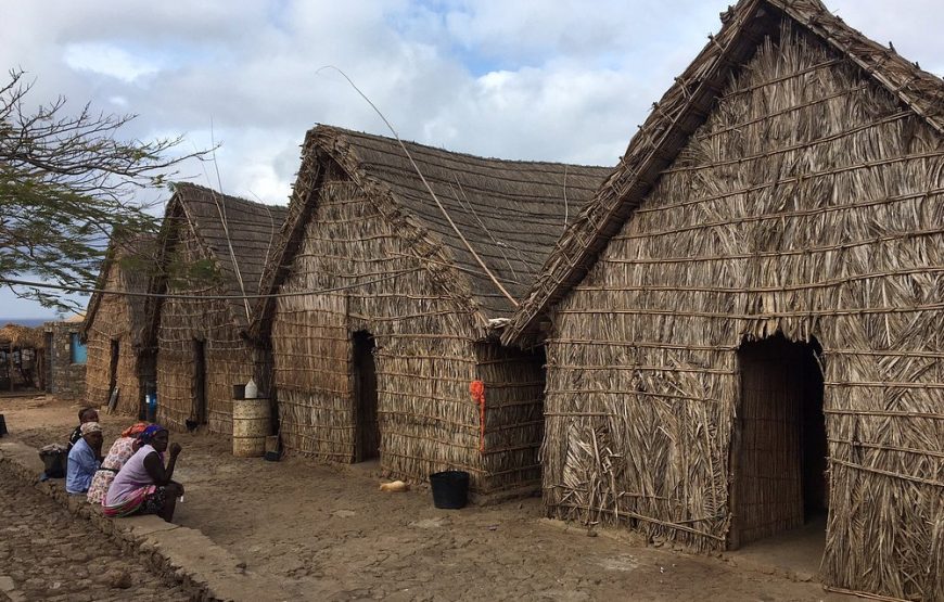 Santiago island: Discover the island in a full day