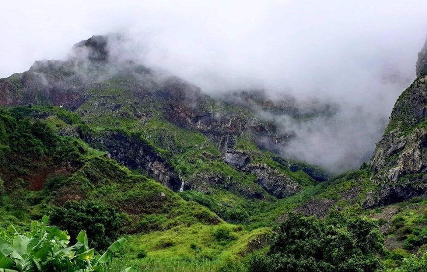 Santo Antao: Hike Lagoa to Caibros