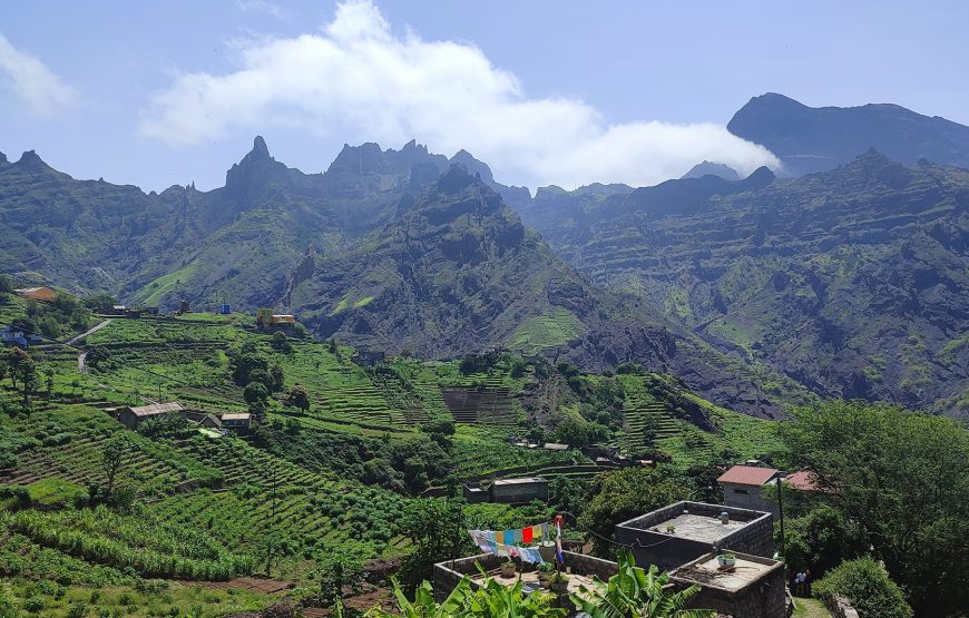 Santo Antao: Hike Alto Mira to Cha de Morte