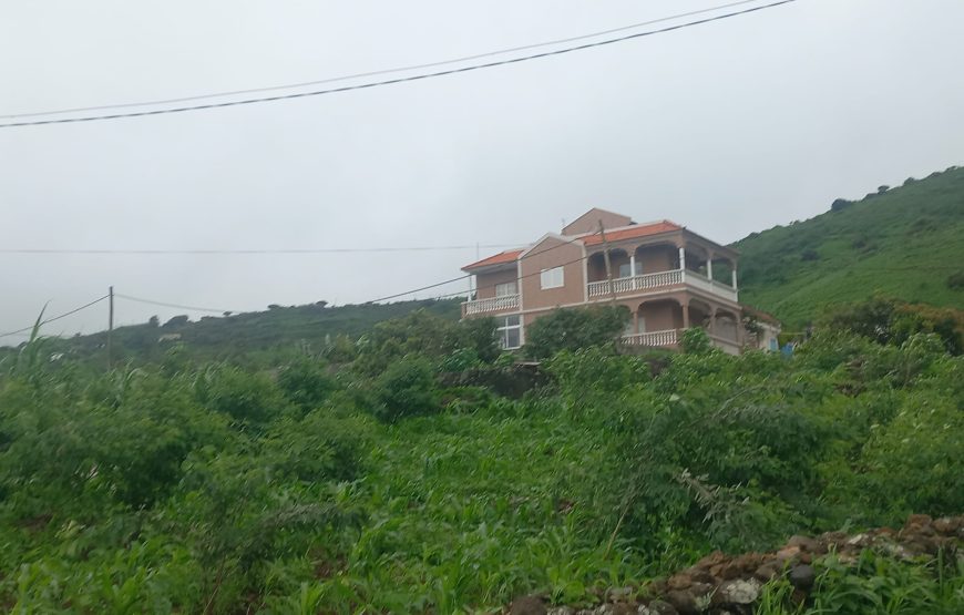 São Nicolau: hike Tarrafal to Praia D’Boche de Rotcha