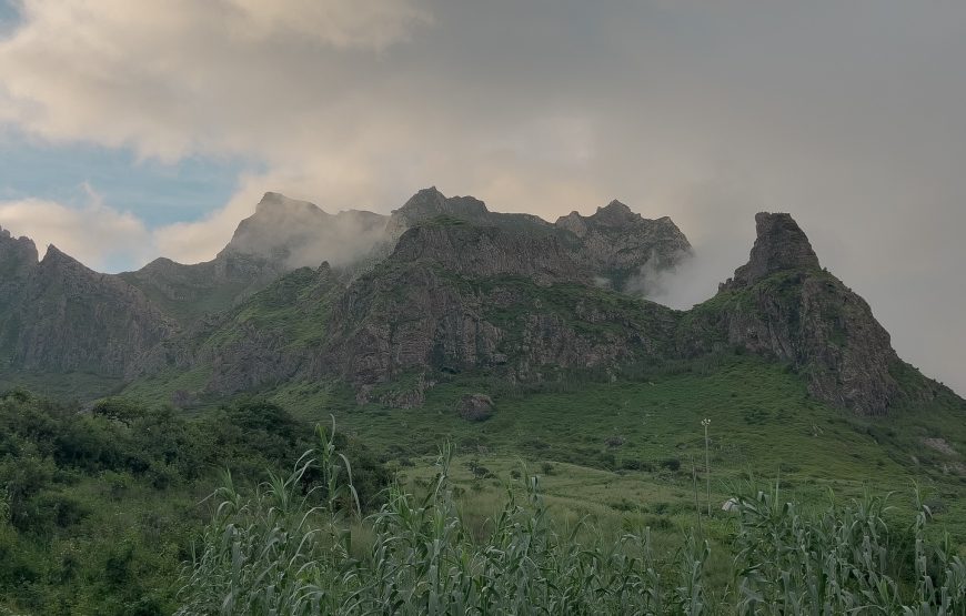 São Nicolau: hike Tarrafal to Praia D’Boche de Rotcha