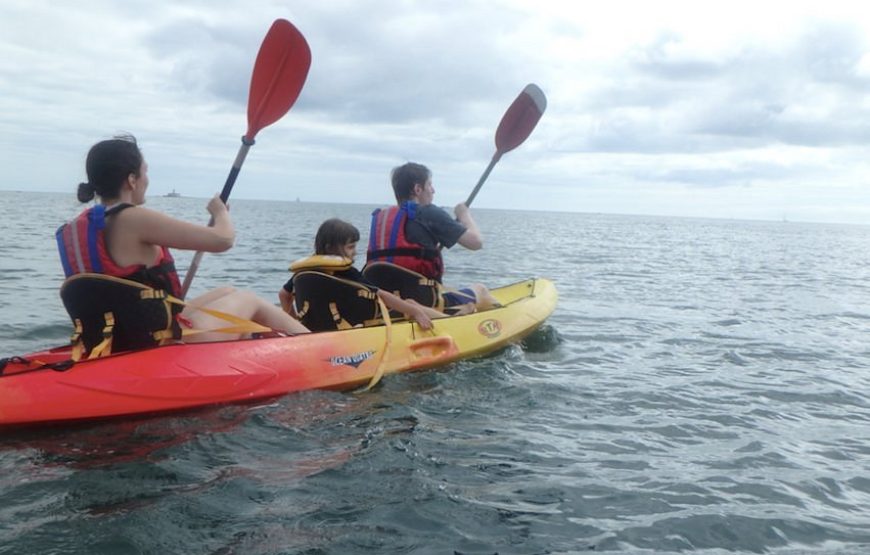 Sal island: kayak tour with snorkeling