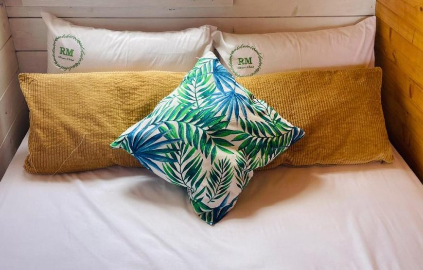 RM Green Hotel