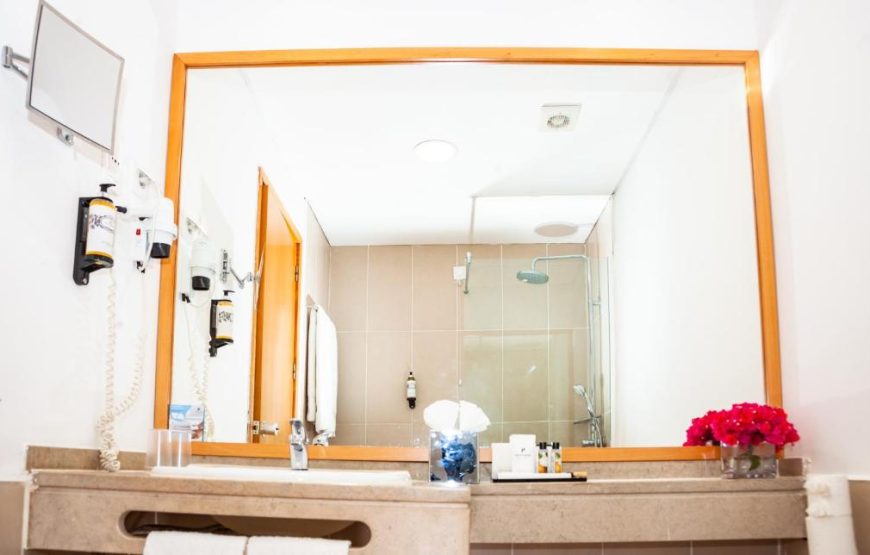 Pestana Tropico Ocean & City Hotel